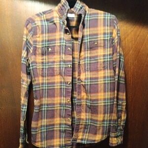 Sonoma Woman's Plaid Shirt Size Small